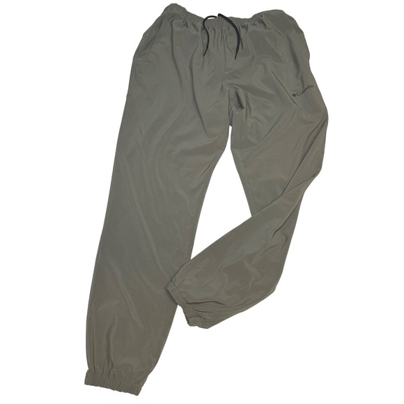 columbia sportswear Other - Columbia Sportswear olive green men's joggers with stretch waist‎